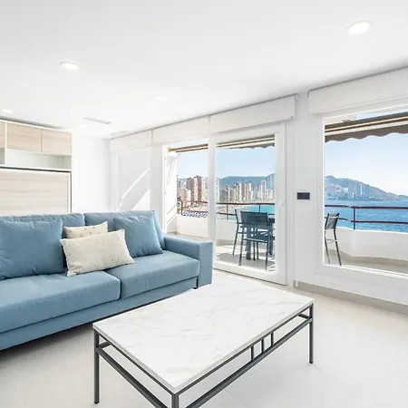 Lux Center 5 Apartment *