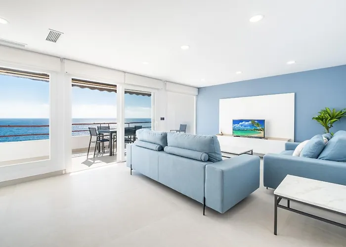 Lux Center 5 * 베니돔
